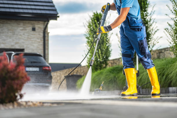 Best Restaurant Pressure Washing  in Westmont, CA